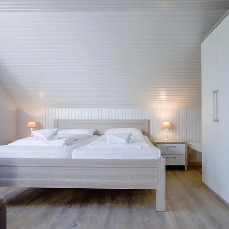 Apartment Achterkajute Fur Smutjes M W - Cabin 2 Nordstrand